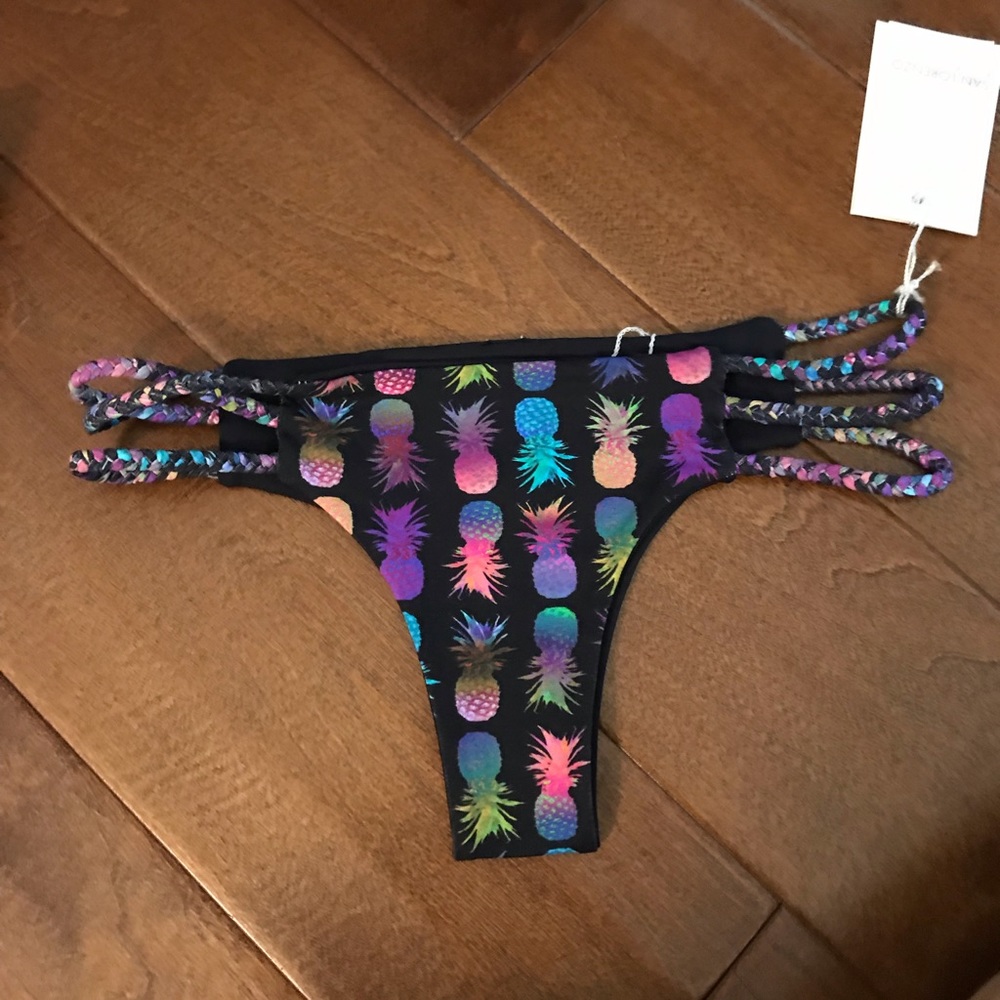 bikini bottom